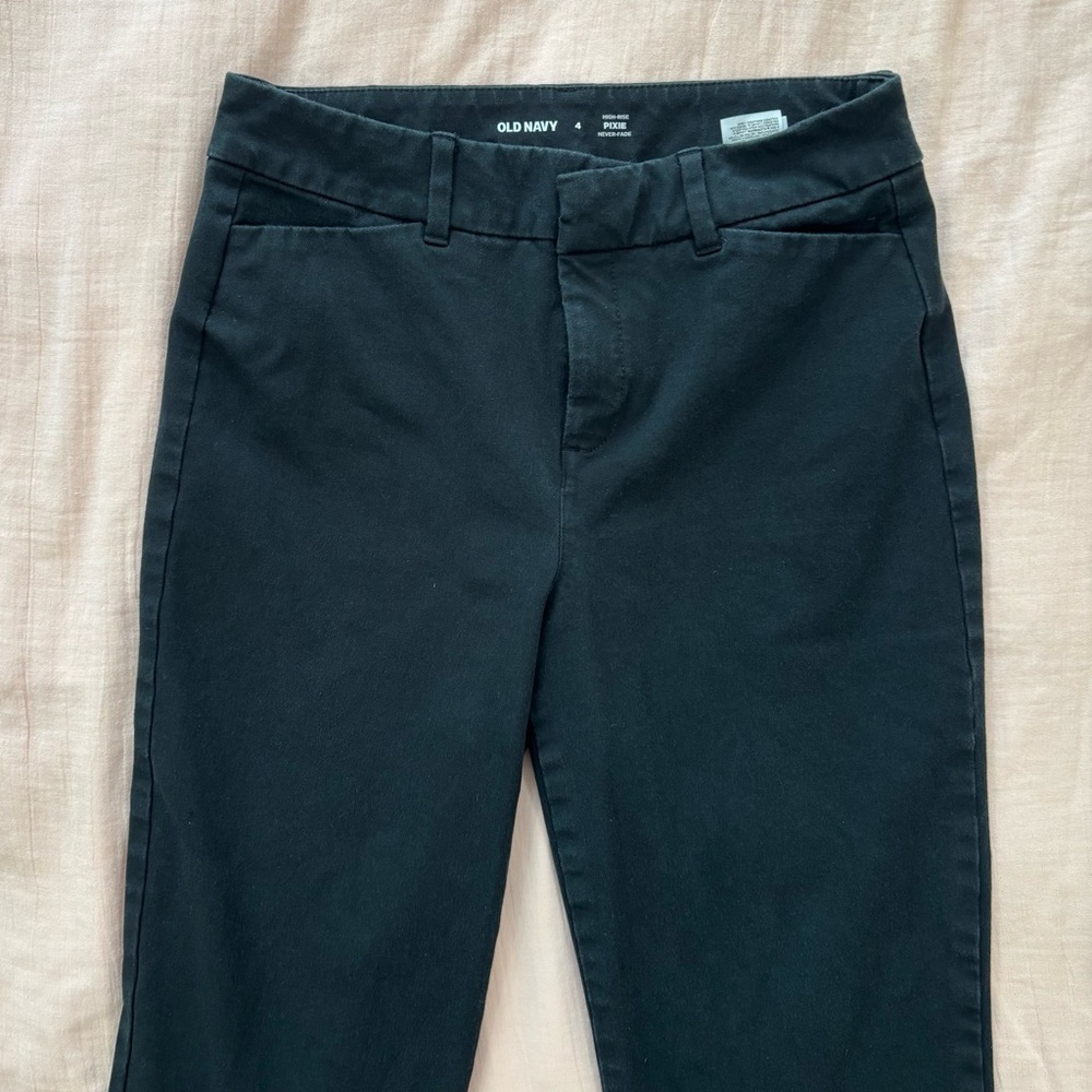 Old Navy Pixie Pant